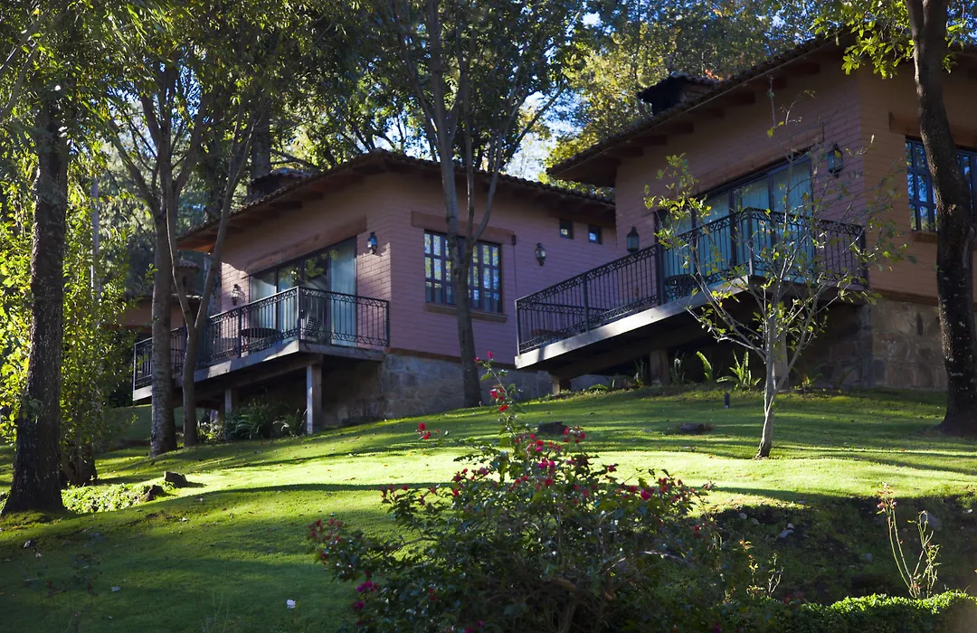 Sierra Lago-1